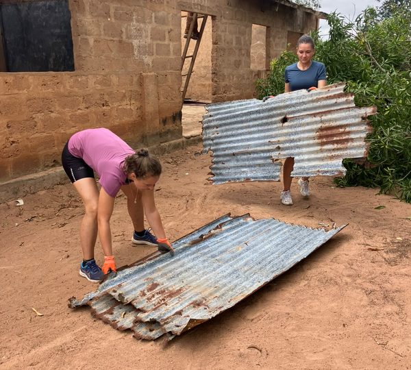 1ER JOUR DE RÉNOVATION AVEC LÉA ET CLÉMENCE